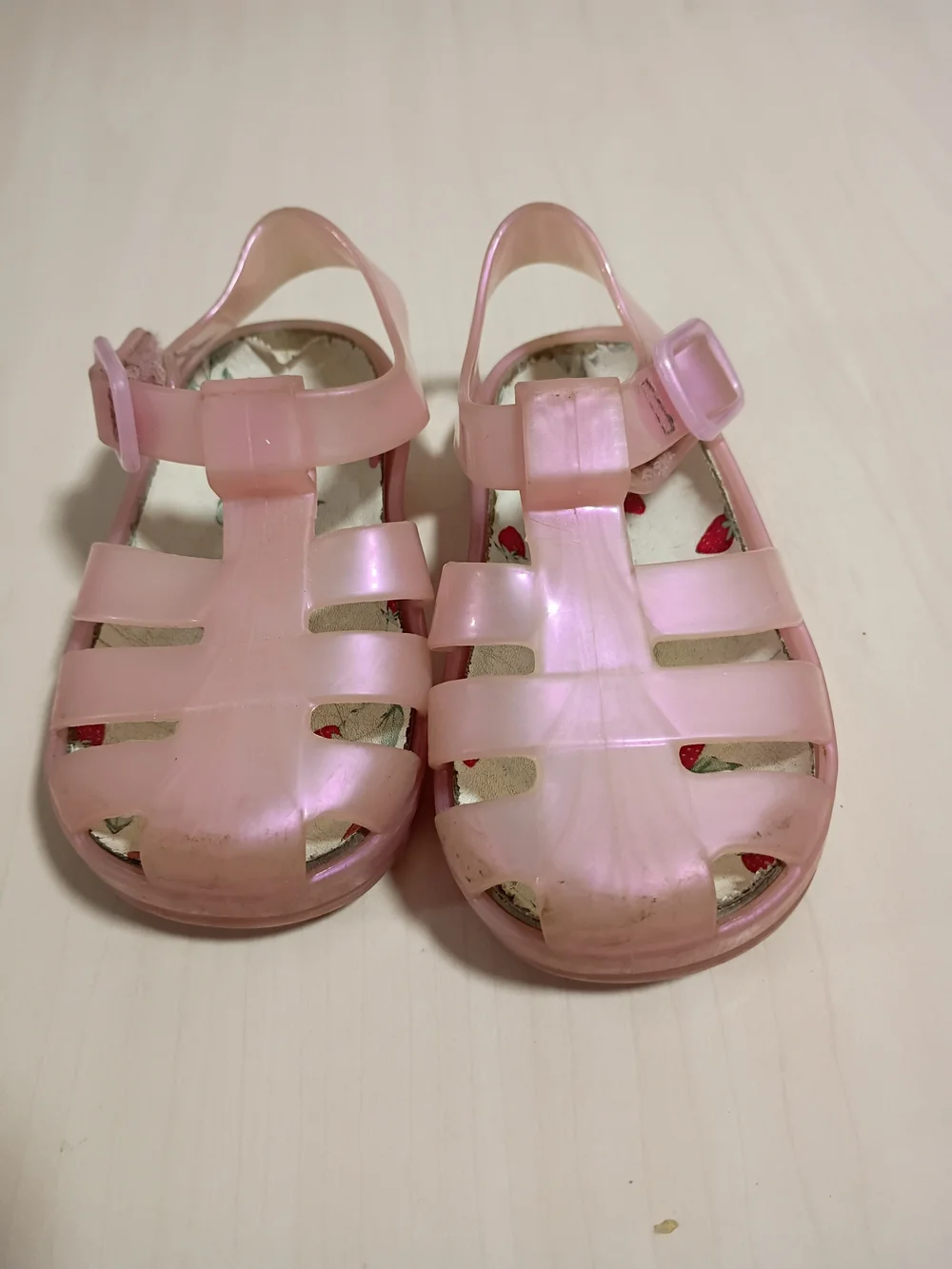 Kids Pink Jelly Sandals with Buckle Closure Size 5